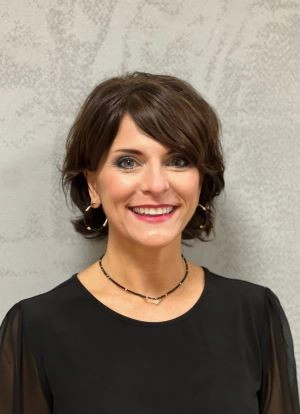 Becky Steele Headshot